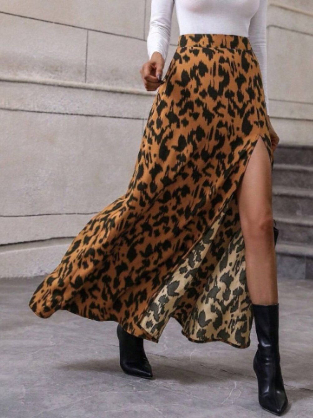 High Waist Leopard Print Maxi Skirt With High Slit